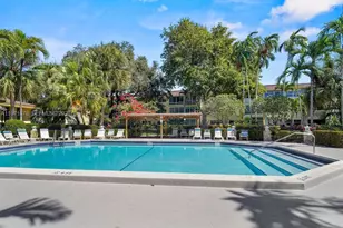 5121 W Oakland Park Blvd, Lauderdale Lakes, FL 33313 - Photo 3