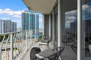 7601 E Treasure Dr, North Bay Village, FL 33141 - Photo 39