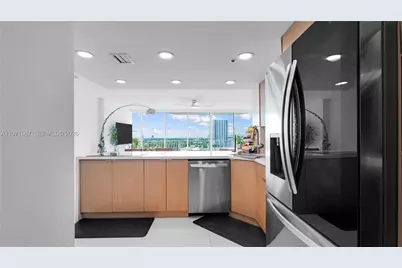 7601 E Treasure Dr #1011, North Bay Village, FL 33141 - Photo 29