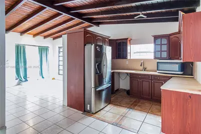 8461 SW 38th St, Miami, FL 33155 - Photo 13