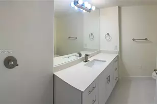 9001 SW 94, Miami, FL 33176 - Photo 11