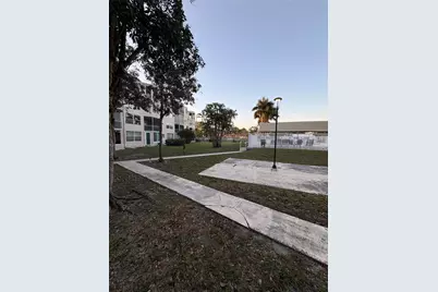 1401 NE 191st St #D204, Miami, FL 33179 - Photo 31