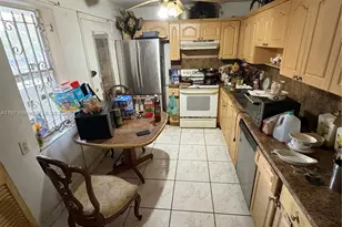 1401 NE 191st St, Miami, FL 33179 - Photo 5