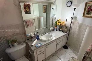 1401 NE 191st St, Miami, FL 33179 - Photo 9