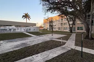 1401 NE 191st St, Miami, FL 33179 - Photo 29