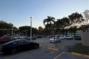 1401 NE 191st St, Miami, FL 33179 - Photo 25