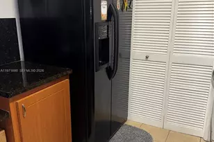 200 Lakeview Dr, Weston, FL 33326 - Photo 3