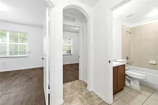 8999 NW 107 Ct, Doral, FL 33178 - Photo 19