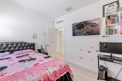 2369 NW 131st Cir, Miami, FL 33167 - Photo 33
