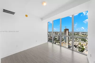 1100 Biscayne Blvd #4405, Miami, FL 33132 - Photo 17