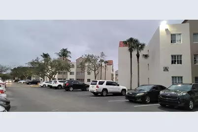 6155 NW 186th St #308, Hialeah, FL 33015 - Photo 31