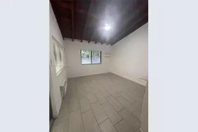 760 NE 122nd St #4, North Miami, FL 33161 - Photo 1
