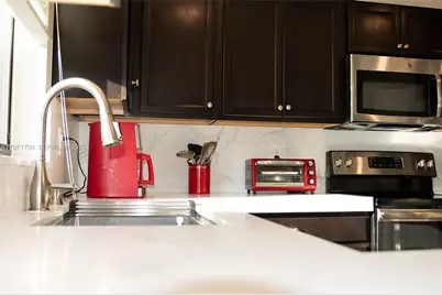 25216 SW 118th Ave, Homestead, FL 33032 - Photo 11