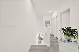 1516 Veracruz Ln, Weston, FL 33327 - Photo 19