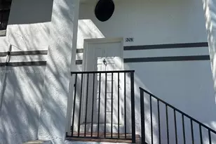 402 SW 158th Terrace, Pembroke Pines, FL 33027 - Photo 5