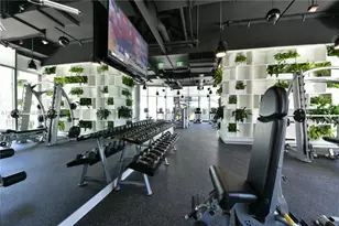 45 SW 9th St, Miami, FL 33130 - Photo 35