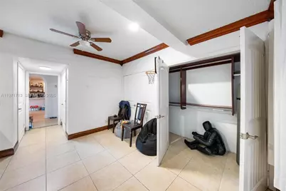 1140 SW 85th Ct, Miami, FL 33144 - Photo 47