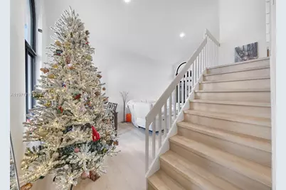 1140 SW 85th Ct, Miami, FL 33144 - Photo 15