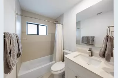 1140 SW 85th Ct, Miami, FL 33144 - Photo 43