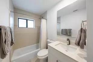 1140 SW 85th Ct, Miami, FL 33144 - Photo 43