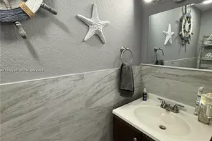 3870 W 8th Ln, Hialeah, FL 33012 - Photo 9