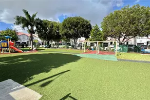 7876 NW 109th Path, Doral, FL 33178 - Photo 27