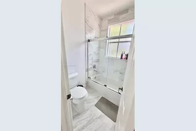 7876 NW 109th Path, Doral, FL 33178 - Photo 19