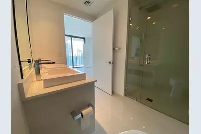 45 SW 9th St #3703, Miami, FL 33130 - Photo 33