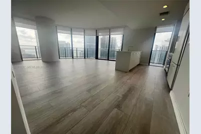 45 SW 9th St #3703, Miami, FL 33130 - Photo 1