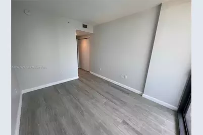 45 SW 9th St #3703, Miami, FL 33130 - Photo 25