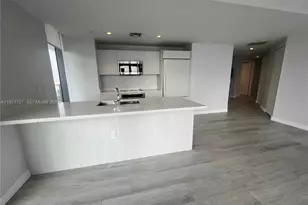 45 SW 9th St, Miami, FL 33130 - Photo 7