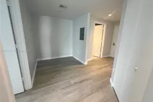 45 SW 9th St, Miami, FL 33130 - Photo 19