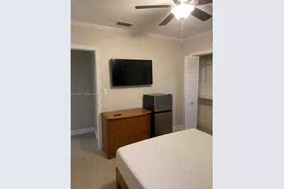 4717 Washington St, Hollywood, FL 33021 - Photo 3