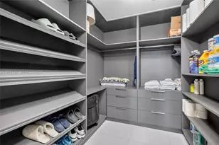 200 Biscayne Blvd Way, Miami, FL 33131 - Photo 33