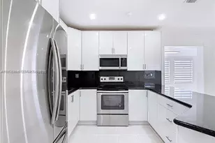 7410 SW 39th St, Miami, FL 33155 - Photo 5