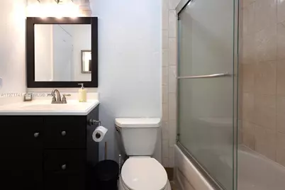 9430 Boca Cove Cir #210, Boca Raton, FL 33428 - Photo 9