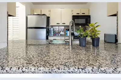 9430 Boca Cove Cir #210, Boca Raton, FL 33428 - Photo 11