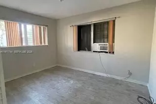 121 NE 169th Terrace, North Miami Beach, FL 33162 - Photo 7