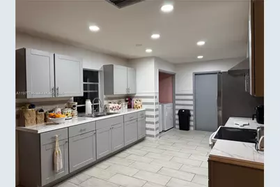 4431 NE 1st Ter, Deerfield Beach, FL 33064 - Photo 13