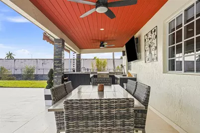 892 NW 136th Pl, Miami, FL 33182 - Photo 41