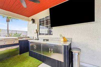 892 NW 136th Pl, Miami, FL 33182 - Photo 45