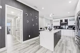 892 NW 136th Pl, Miami, FL 33182 - Photo 21