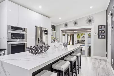 892 NW 136th Pl, Miami, FL 33182 - Photo 15