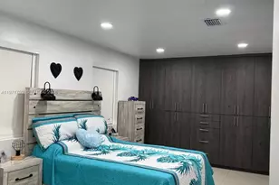 19558 NW 50th Ct, Miami Gardens, FL 33055 - Photo 13