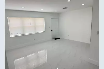 22534 SW 114th Pl, Miami, FL 33170 - Photo 5