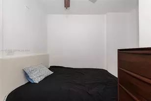 1732 Meridian Ave, Miami Beach, FL 33139 - Photo 19