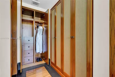 101 20th St #1805, Miami Beach, FL 33139 - Photo 25