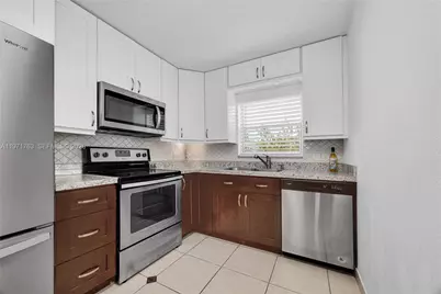 7785 SW 86th St #E-414, Miami, FL 33143 - Photo 11