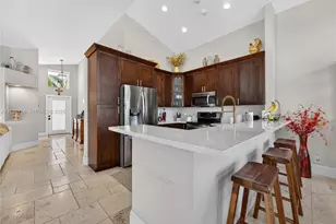 391 Bermuda Springs Dr, Weston, FL 33326 - Photo 13