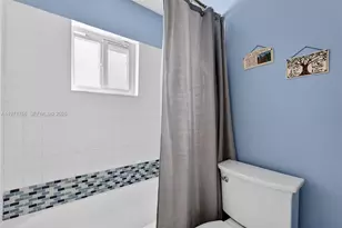 391 Bermuda Springs Dr, Weston, FL 33326 - Photo 21